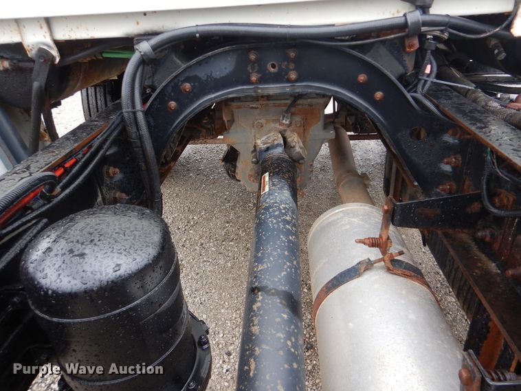 image for item GF9143 1990 Ford LN8000 semi truck