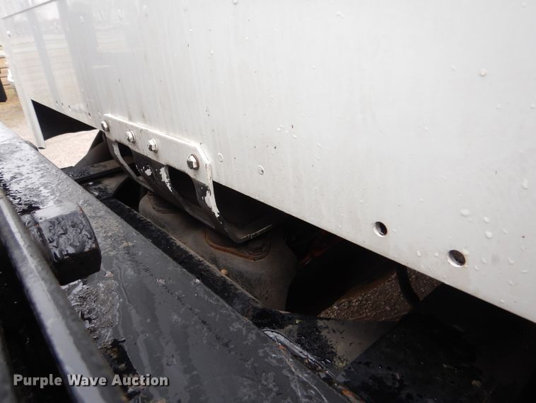 image for item GF9145 2004 Freightliner Business Class M2 service truck with crane