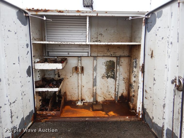 image for item GF9145 2004 Freightliner Business Class M2 service truck with crane