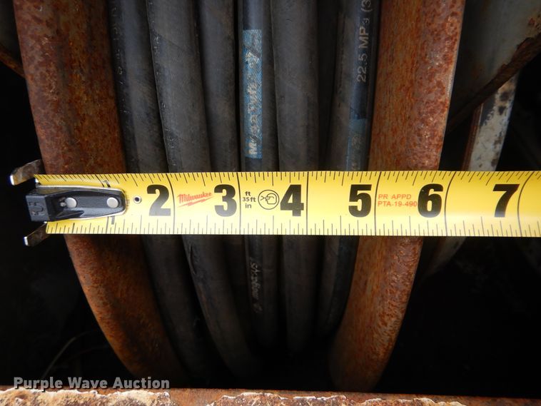 image for item GF9145 2004 Freightliner Business Class M2 service truck with crane