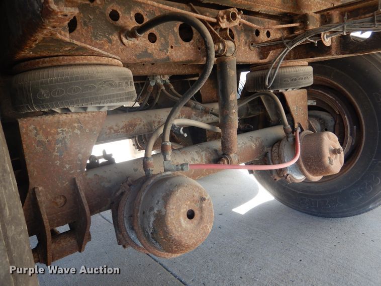 image for item GO9083 2000 Wabash Duraplate dry van trailer