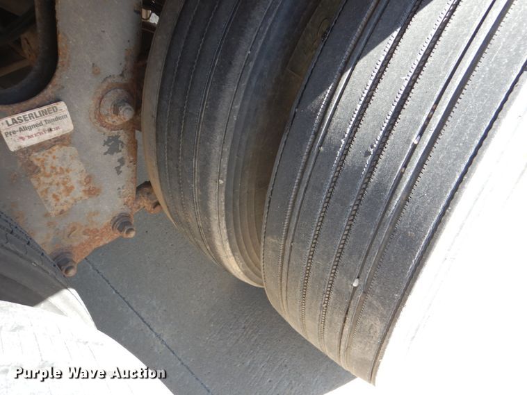 image for item GO9084 2000 Wabash Duraplate dry van trailer