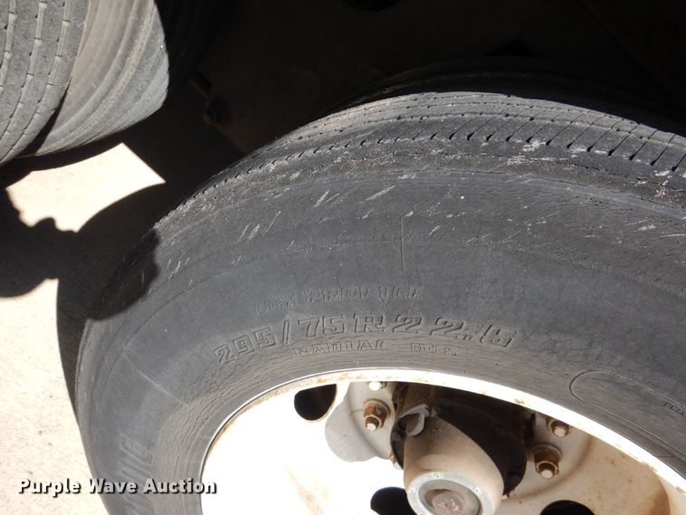 image for item GO9085 2000 Wabash Duraplate dry van trailer