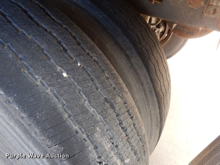 image for item GO9085 2000 Wabash Duraplate dry van trailer