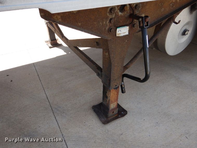 image for item GO9088 2003 Great Dane T8117Z-1A53 refrigerated van trailer