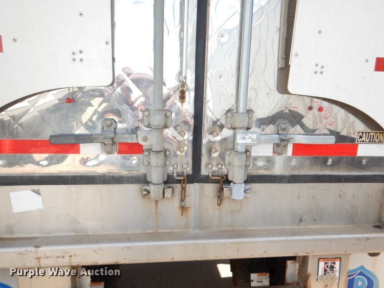 image for item GO9088 2003 Great Dane T8117Z-1A53 refrigerated van trailer