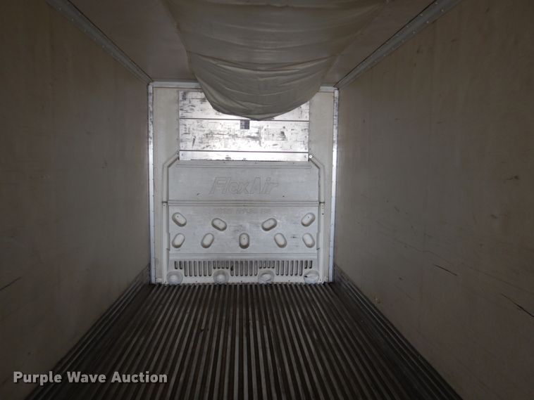 image for item GO9088 2003 Great Dane T8117Z-1A53 refrigerated van trailer