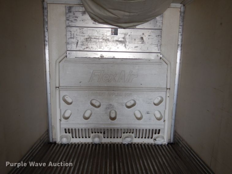 image for item GO9088 2003 Great Dane T8117Z-1A53 refrigerated van trailer