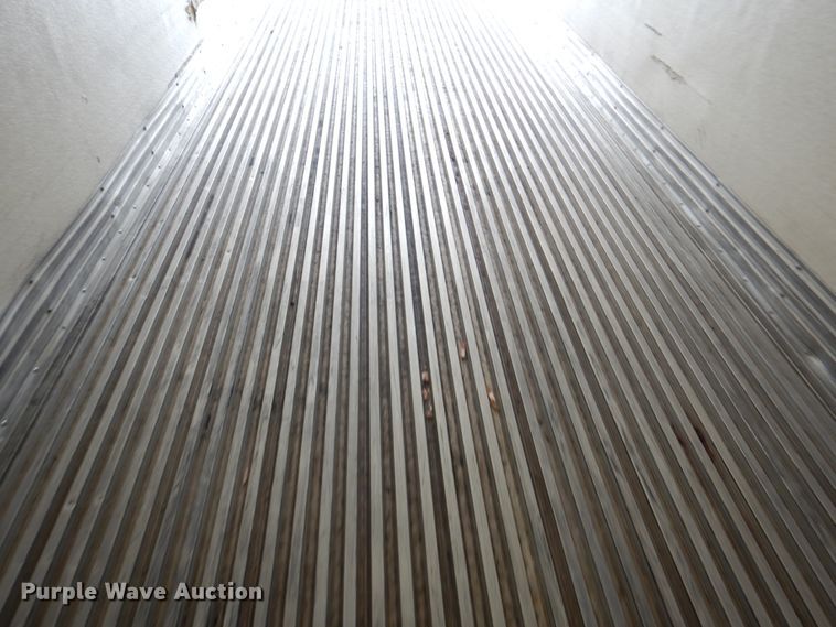 image for item GO9088 2003 Great Dane T8117Z-1A53 refrigerated van trailer