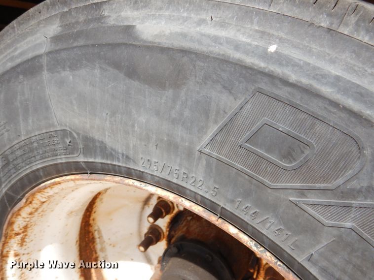 image for item GO9088 2003 Great Dane T8117Z-1A53 refrigerated van trailer