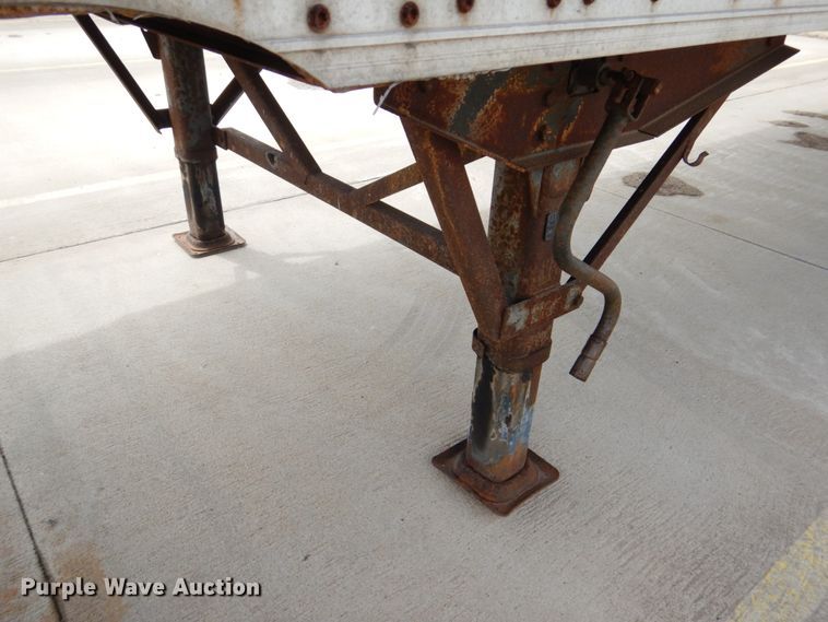 image for item GO9089 2004 Wabash Duraplate dry van trailer