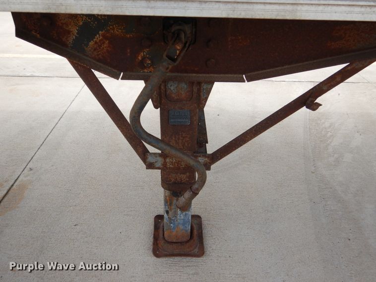 image for item GO9089 2004 Wabash Duraplate dry van trailer