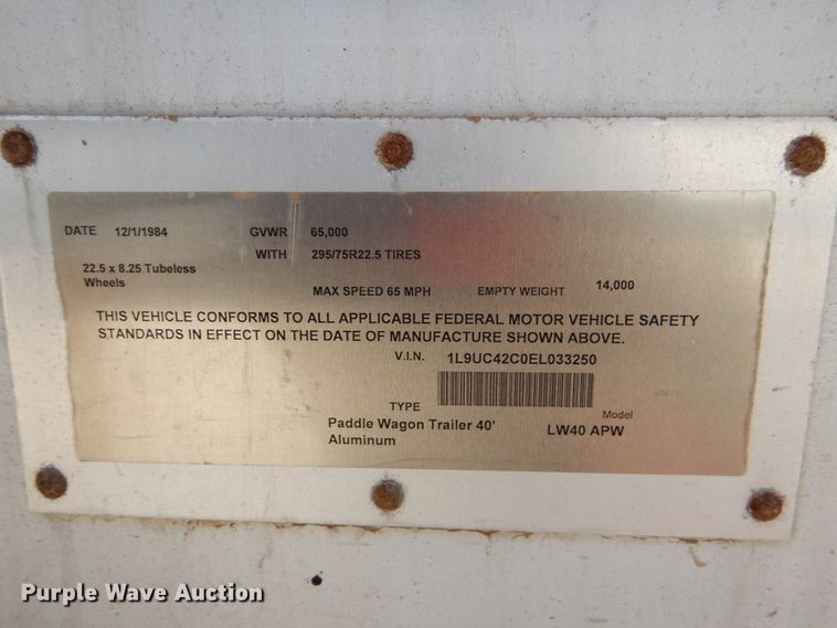 image for item GO9090 1984 Ledwell LW40APW Paddle Wagon feed delivery trailer