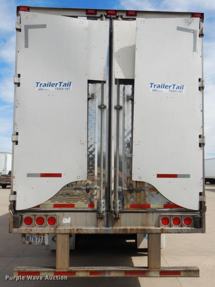 image for item GO9094 2007 Wabash refrigerated van trailer