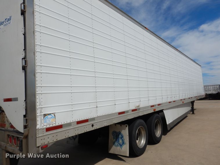 image for item GO9094 2007 Wabash refrigerated van trailer