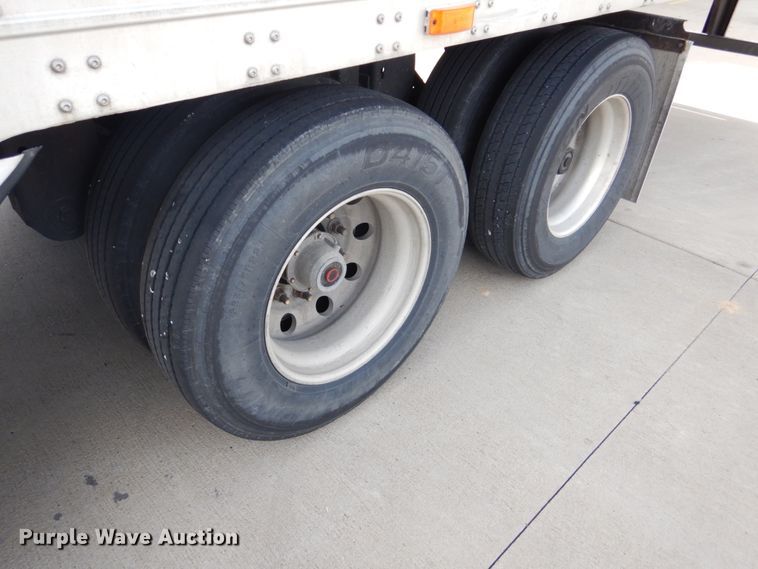 image for item GO9094 2007 Wabash refrigerated van trailer