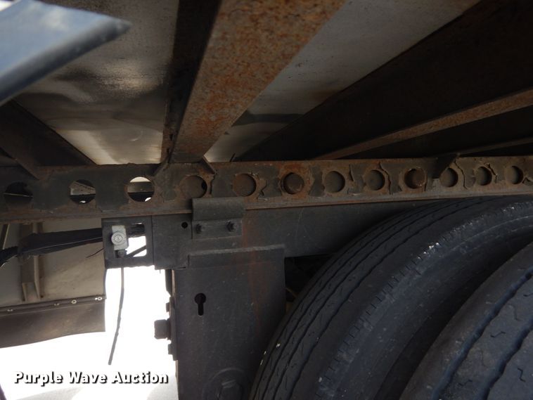 image for item GO9094 2007 Wabash refrigerated van trailer