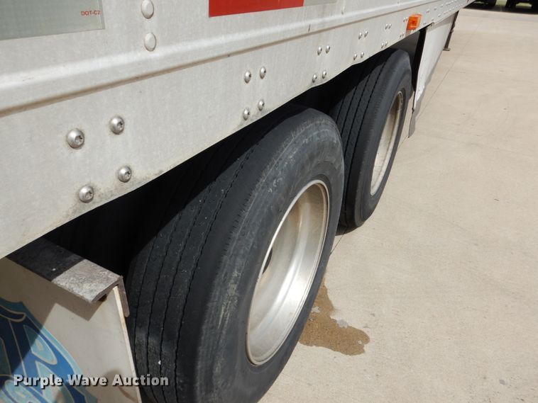 image for item GO9094 2007 Wabash refrigerated van trailer