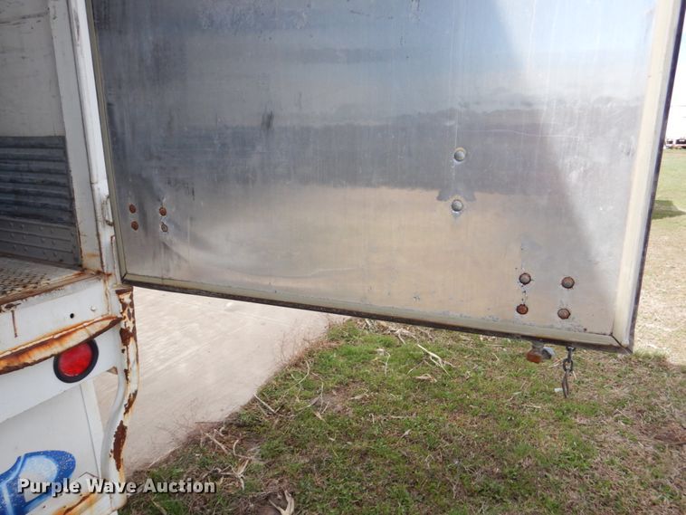 image for item GO9096 2000 Wabash Duraplate dry van trailer