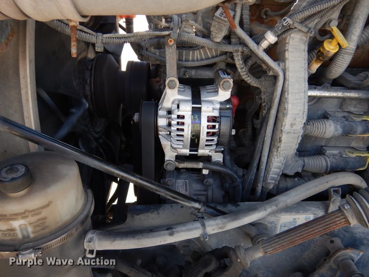 image for item GO9098 2015 Kenworth T680 semi truck