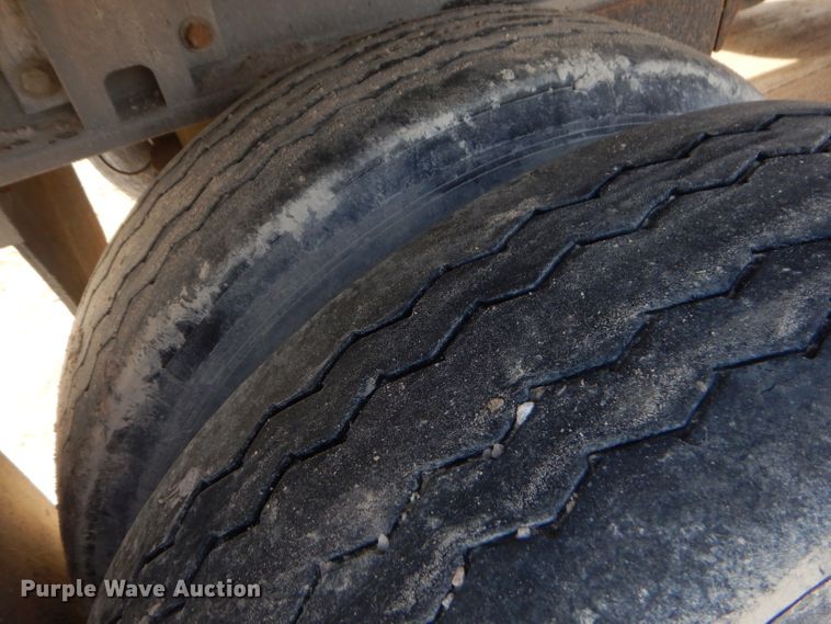 image for item GP9026 2008 Kruz RFA-28-AF end dump trailer