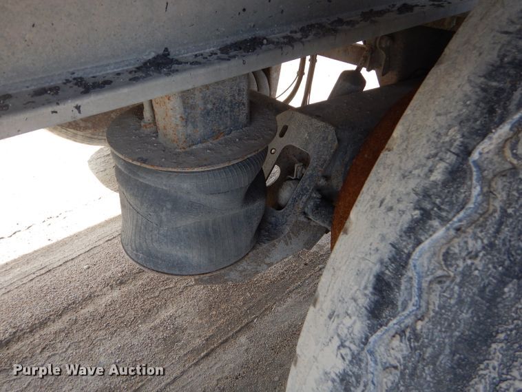 image for item GP9026 2008 Kruz RFA-28-AF end dump trailer