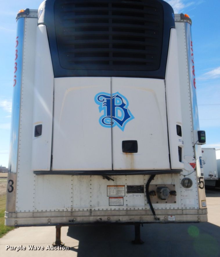 image for item GX9879 2004 Great Dane refrigerated van trailer