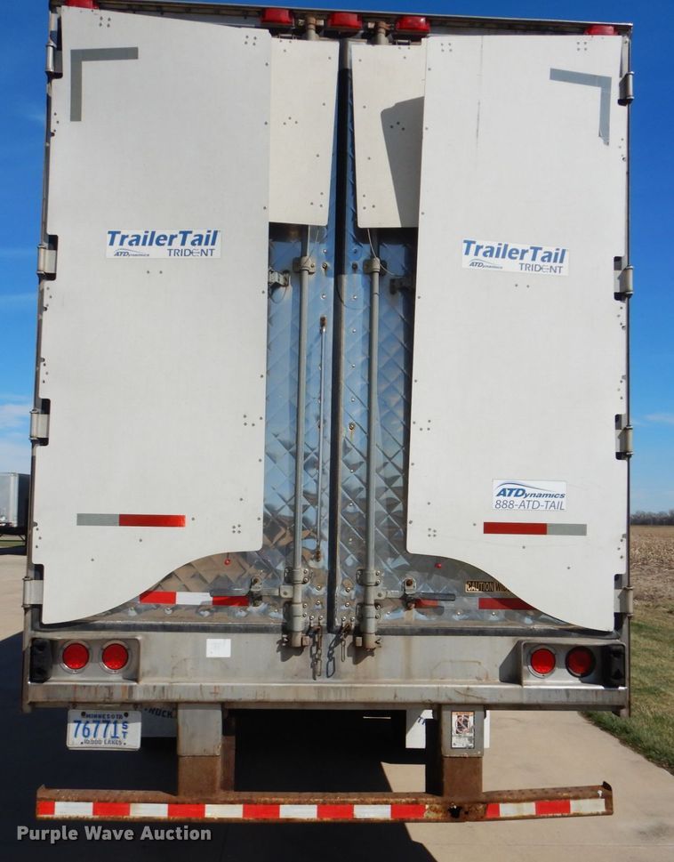 image for item GX9879 2004 Great Dane refrigerated van trailer