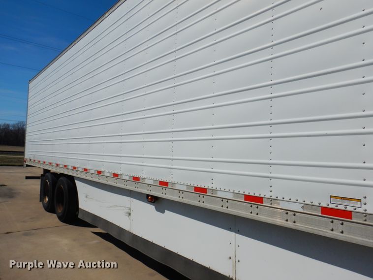 image for item GX9879 2004 Great Dane refrigerated van trailer