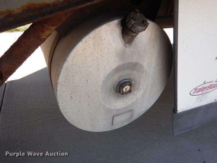 image for item GX9879 2004 Great Dane refrigerated van trailer