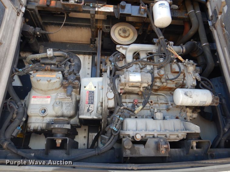 image for item GX9879 2004 Great Dane refrigerated van trailer