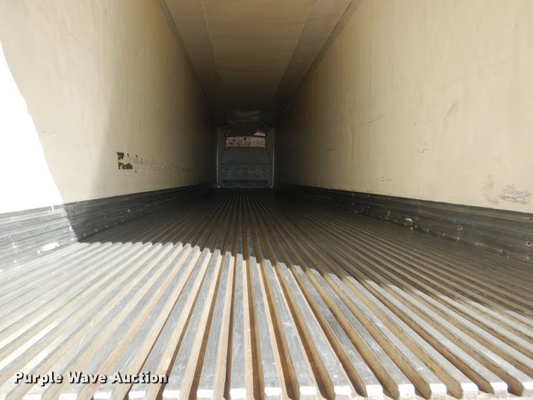 image for item GX9879 2004 Great Dane refrigerated van trailer