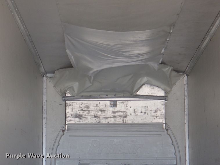 image for item GX9879 2004 Great Dane refrigerated van trailer