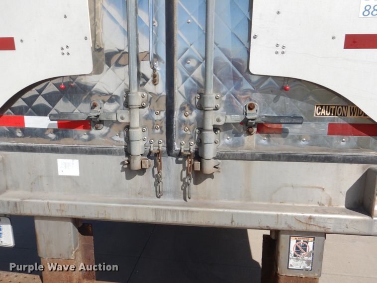 image for item GX9879 2004 Great Dane refrigerated van trailer
