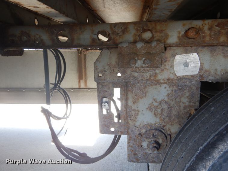 image for item GX9879 2004 Great Dane refrigerated van trailer