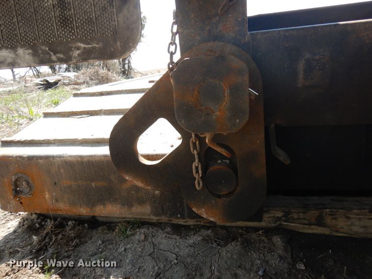 image for item GY9006 1999 Fontenelle lowboy equipment trailer