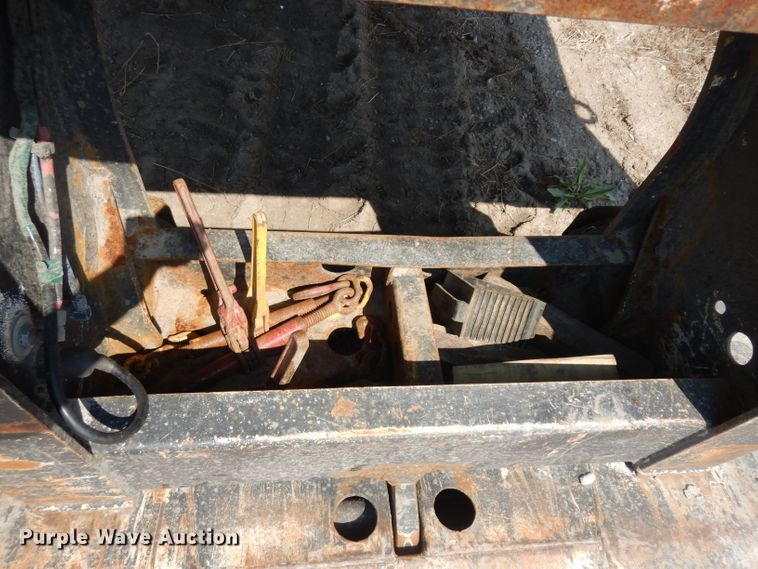 image for item GY9006 1999 Fontenelle lowboy equipment trailer