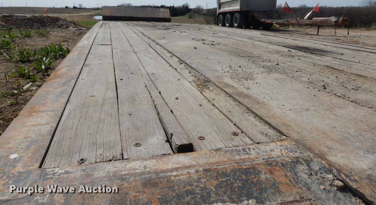 image for item GY9006 1999 Fontenelle lowboy equipment trailer