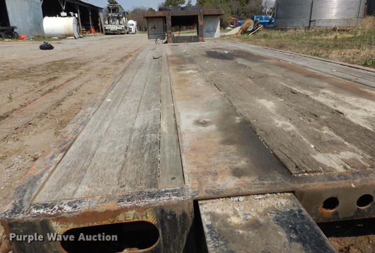 image for item GY9006 1999 Fontenelle lowboy equipment trailer