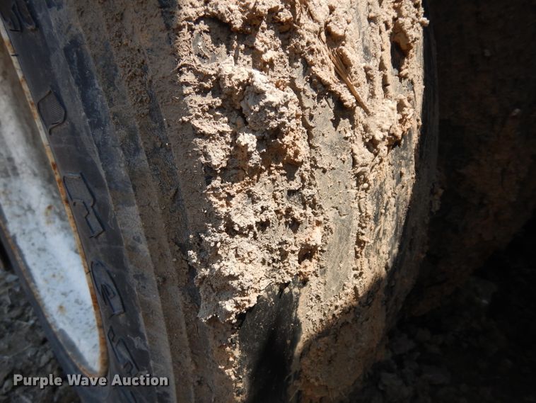 image for item GY9006 1999 Fontenelle lowboy equipment trailer