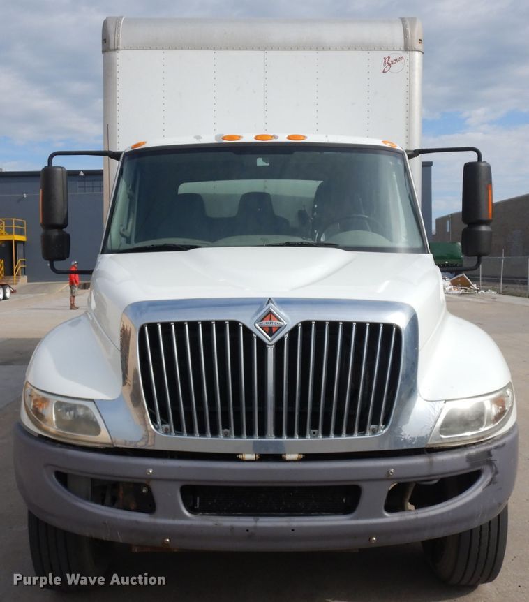 image for item GY9022 2013 International 4300 box truck