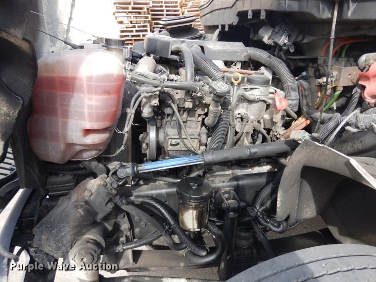 image for item GY9022 2013 International 4300 box truck