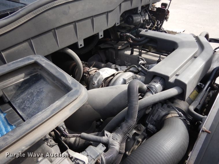 image for item GY9022 2013 International 4300 box truck