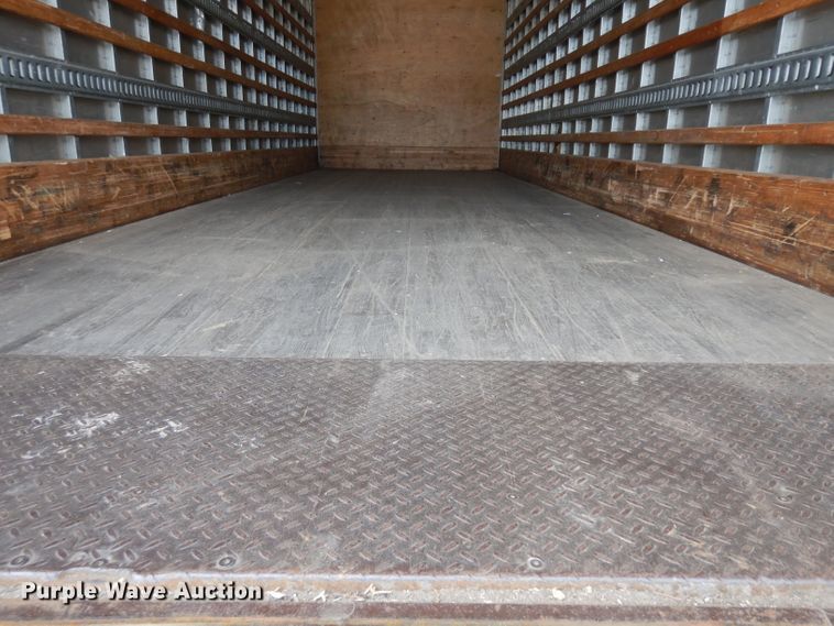 image for item GY9022 2013 International 4300 box truck