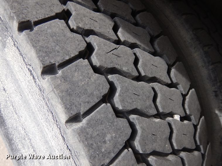 image for item GY9022 2013 International 4300 box truck