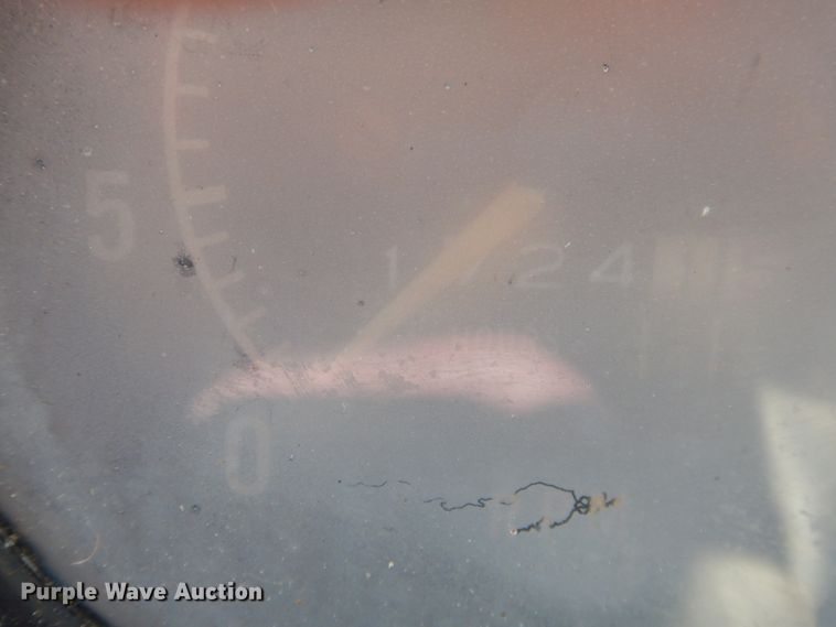 image for item GY9756 1975 International Transtar semi truck