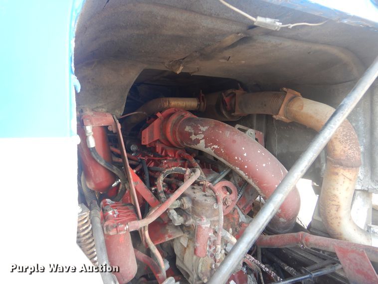 image for item GY9756 1975 International Transtar semi truck