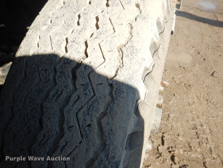 image for item GY9756 1975 International Transtar semi truck