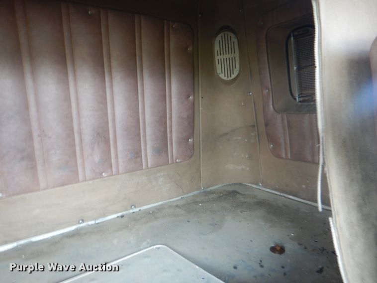 image for item GY9761 1978 International Transtar 4070B semi truck