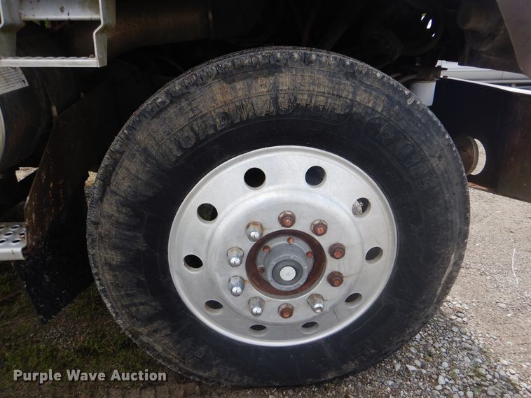 image for item GY9761 1978 International Transtar 4070B semi truck